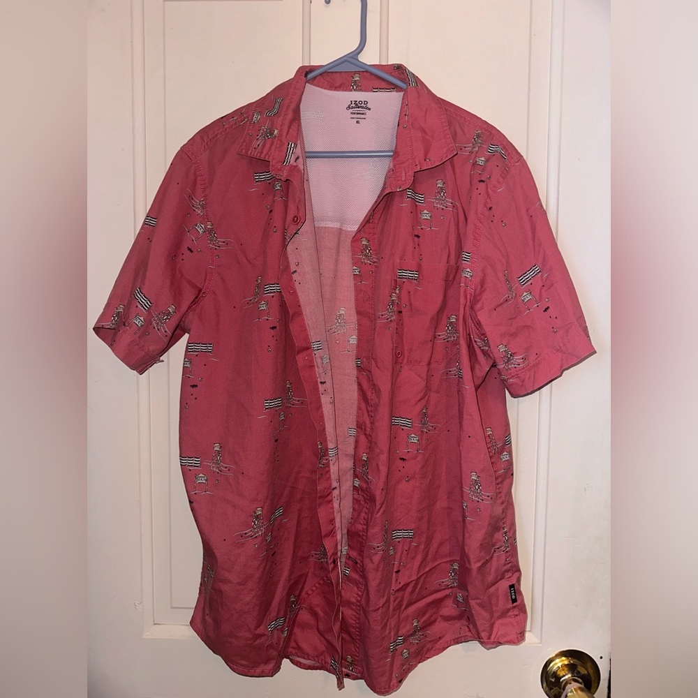 Izod men’s shirt, super breathable great for summer!
